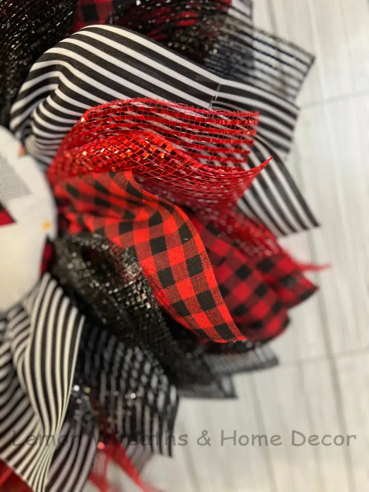 Buffalo Plaid Winter Wreath