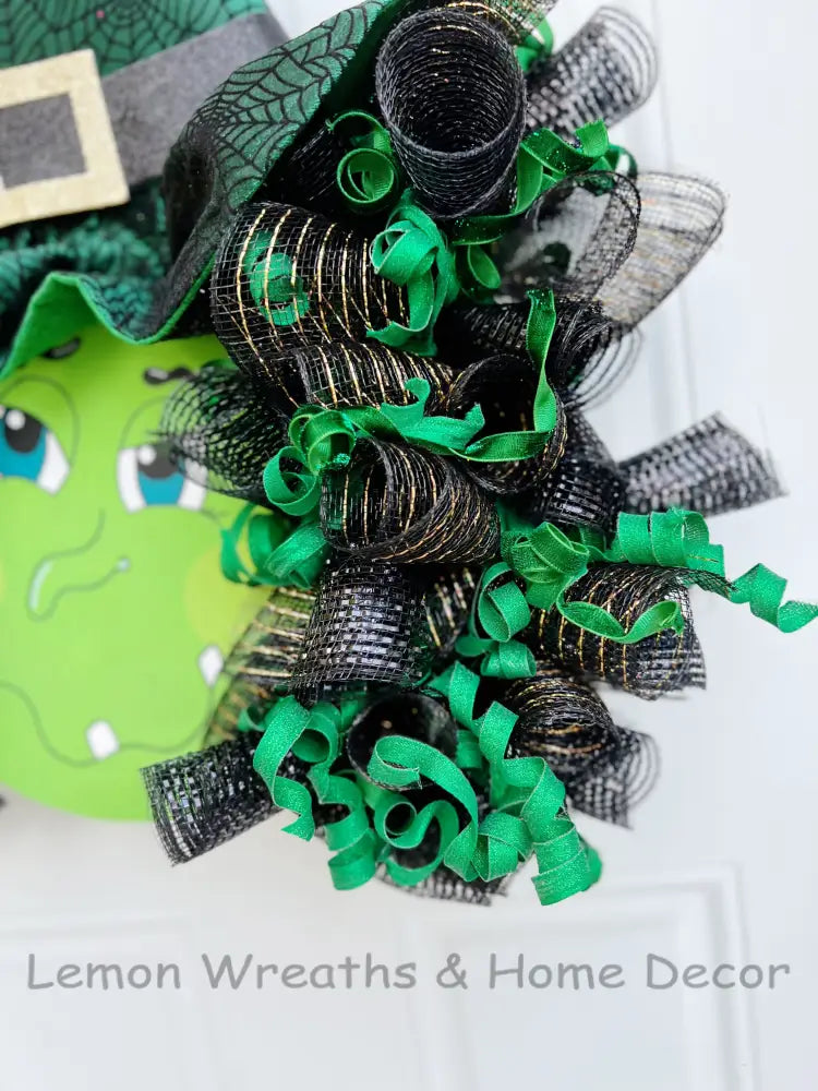 Green Witch Face W/Hat Wreath