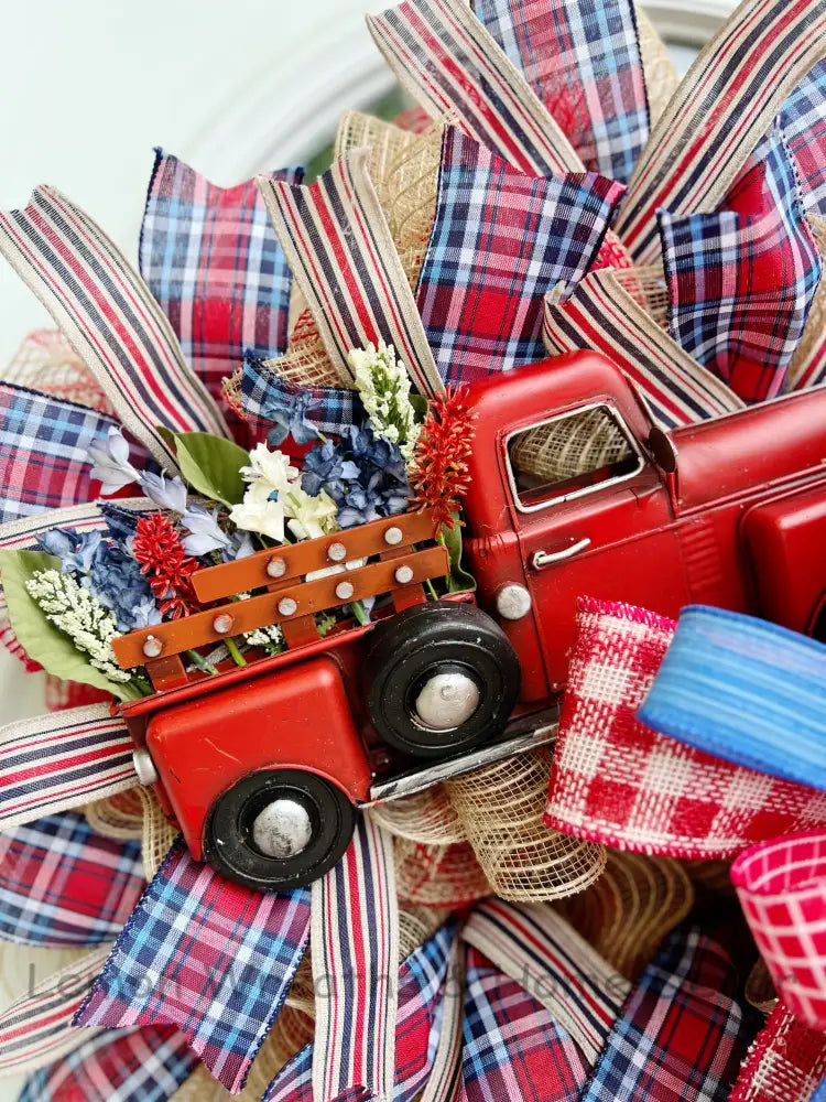 Vintage Truck Patriotic Wreath